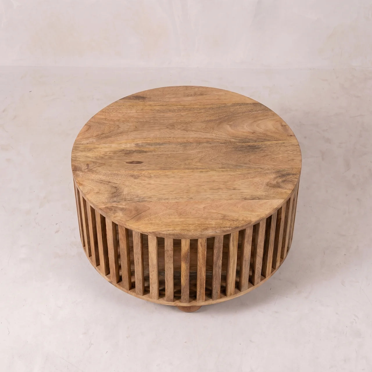 Slatted Round Oak-ish Coffee Table